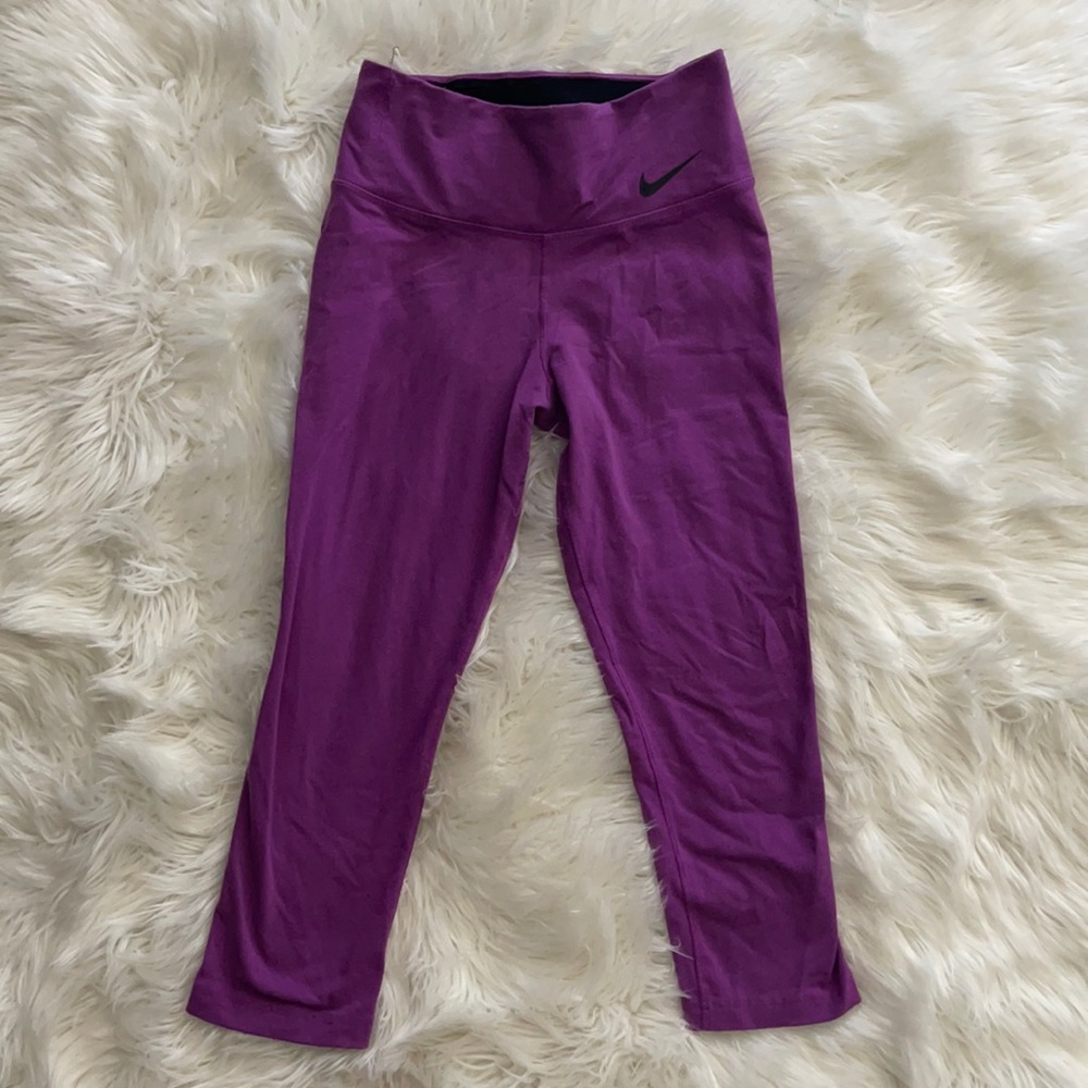 Nike Dri-Fit 3/4 Length Purple Legging
